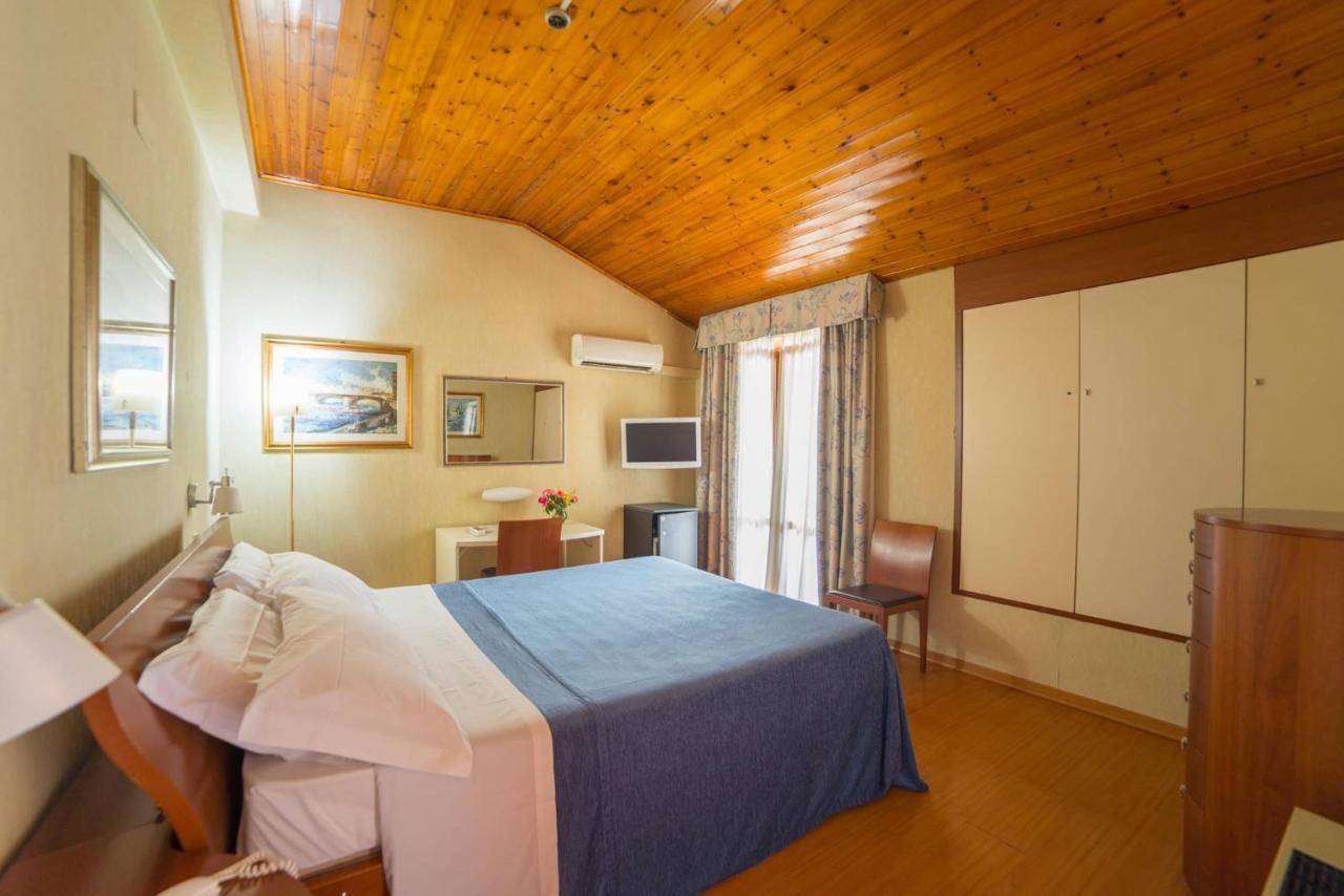 Montebello Park Hotel Perugia Luaran gambar